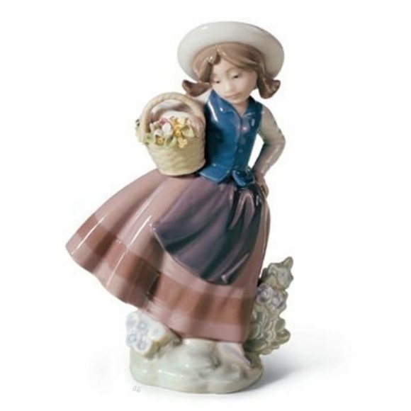 Vtg Lladro Figurine “Linda Con Cesta” #5221 Girl w/ Basket – Retired, Boxed EUC - Picture 3 of 12